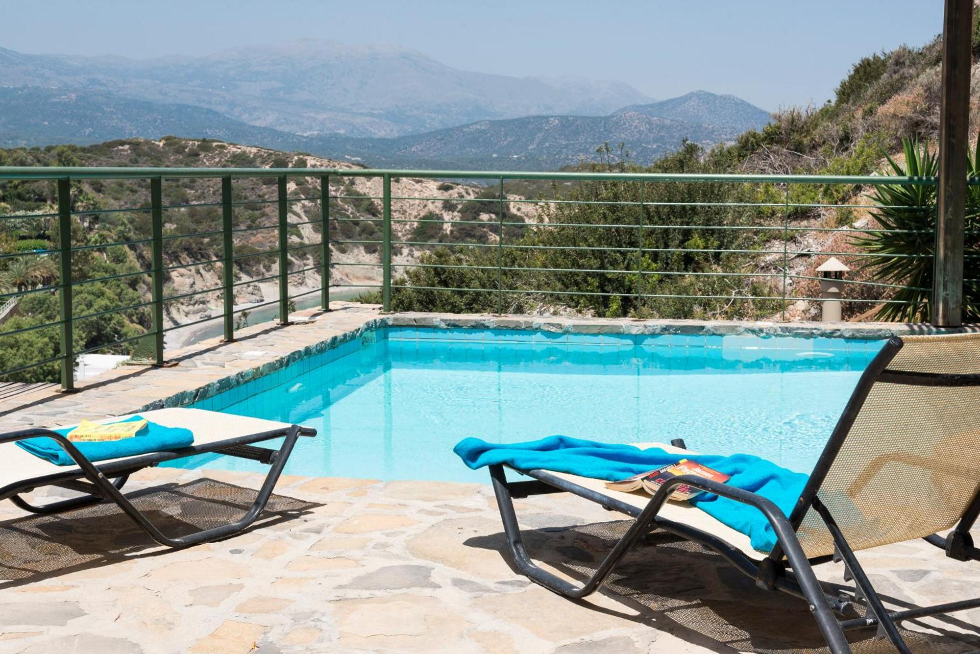 Istron Luxury Villas Exterior photo